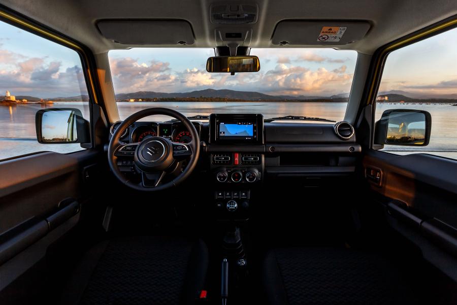 Торпедо Suzuki Jimny AllGrip 2018 года  (WW) (фото 37 из 40)
